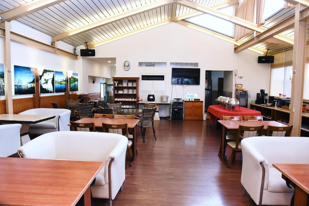 England Business Motel Yilan Extérieur photo