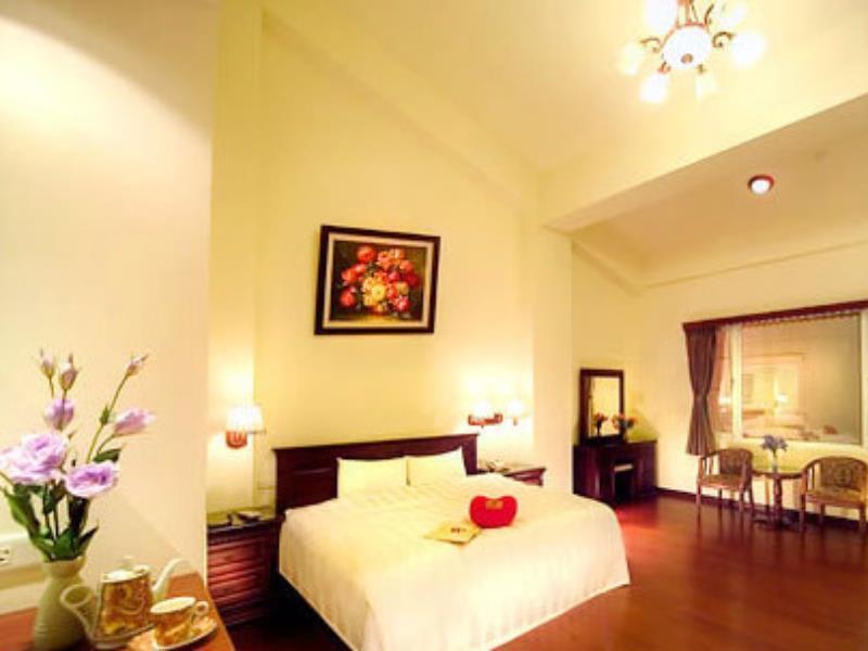 England Business Motel Yilan Extérieur photo